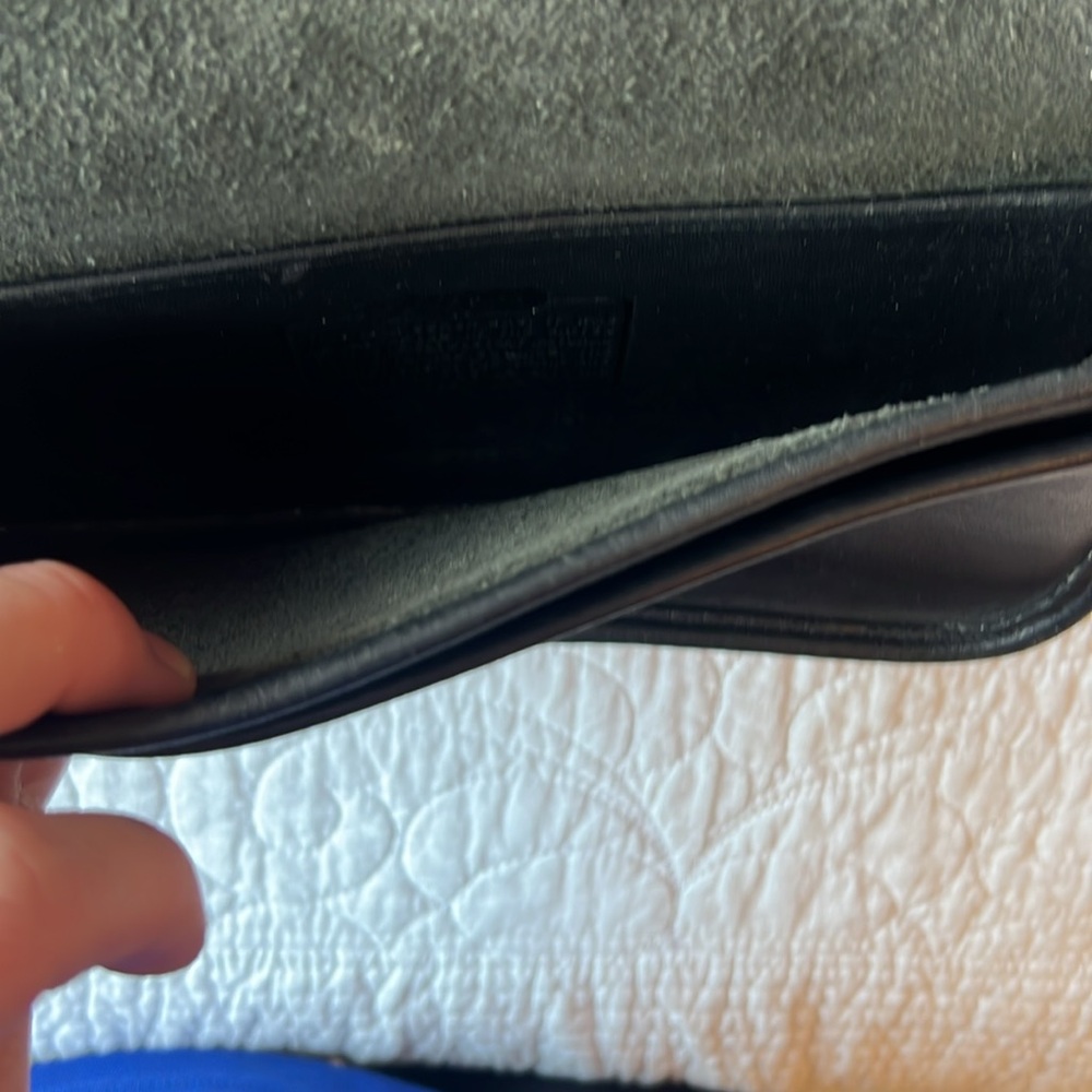 Vintage Coach Convertible Clutch /
Crossbody Bag - Black Leather
Made In USA - Picture 4 of 8